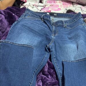 Kut from the Kloth Women's Medium Blue Straight Leg Jeans